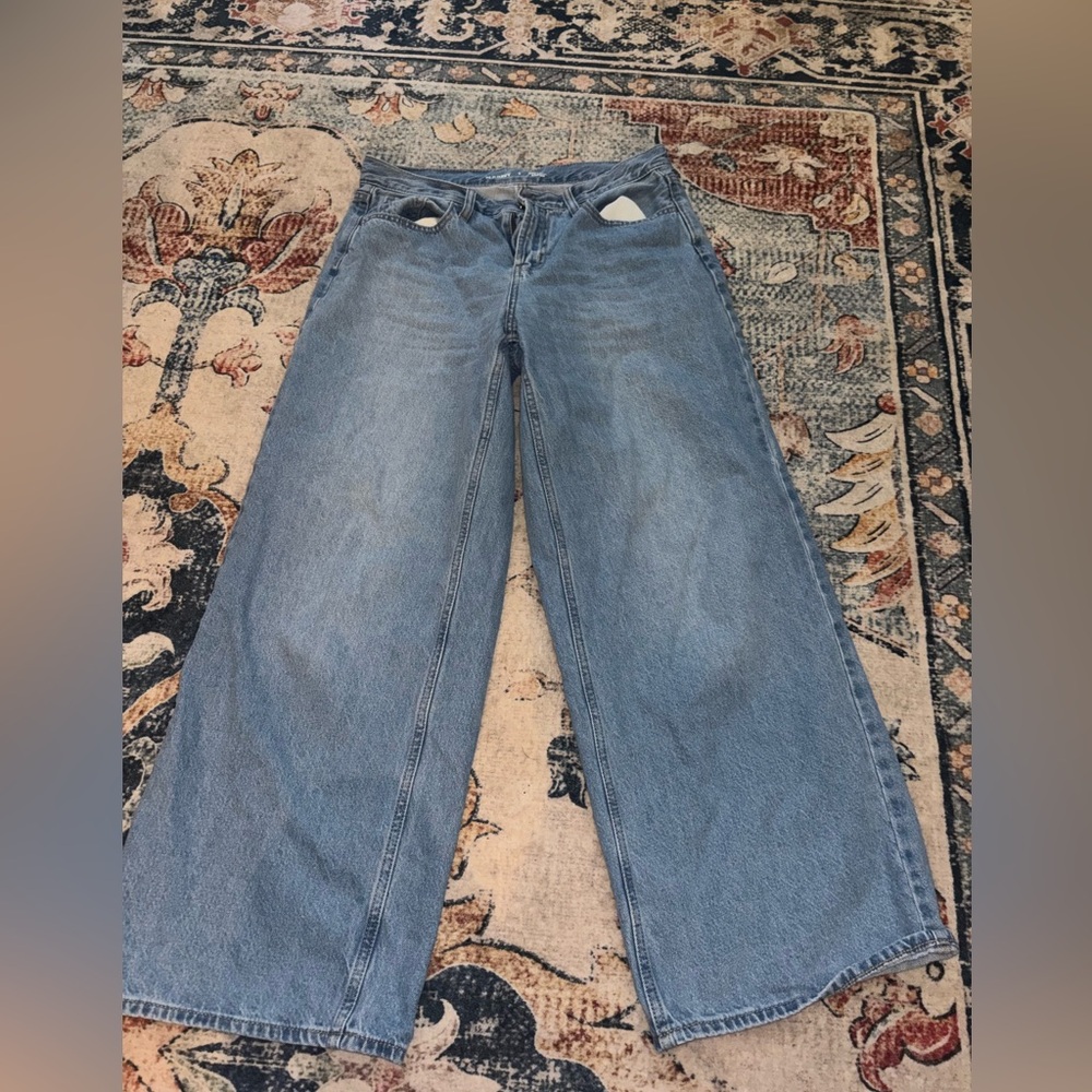 Old Navy Wide-Leg Flare Jeans - Light Blue Denim